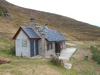 Refuge du Mont Né