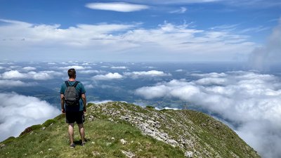 Mer de nuage vers la plaine, depuis le pic du Cagire