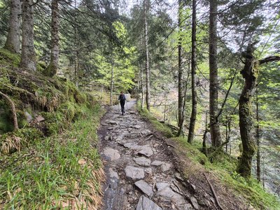 La traversée de l'Enfer par joli pont juste après le gouffre.